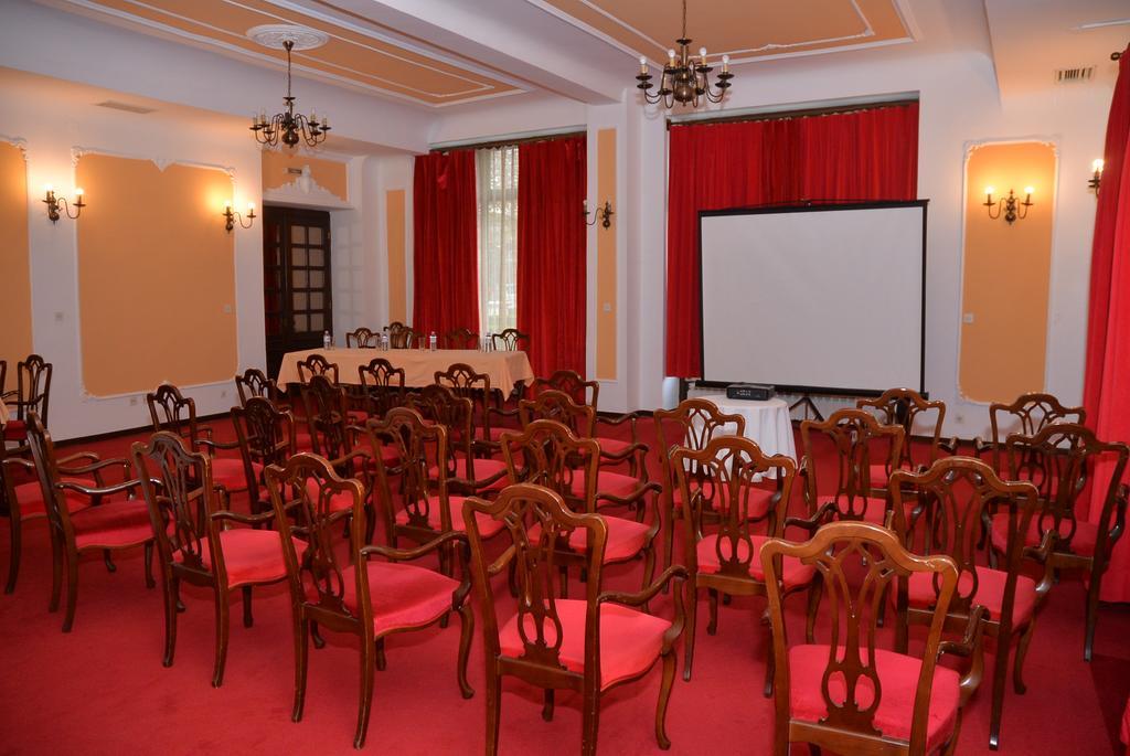 Hotel Grand Valjevo Exterior foto